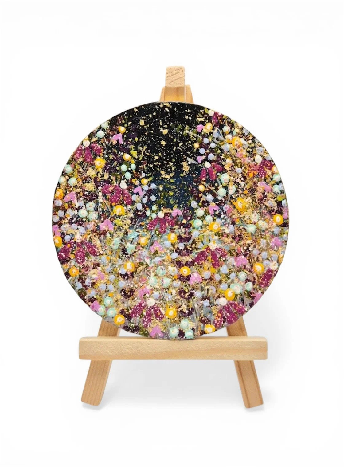 Florals upon slate circle