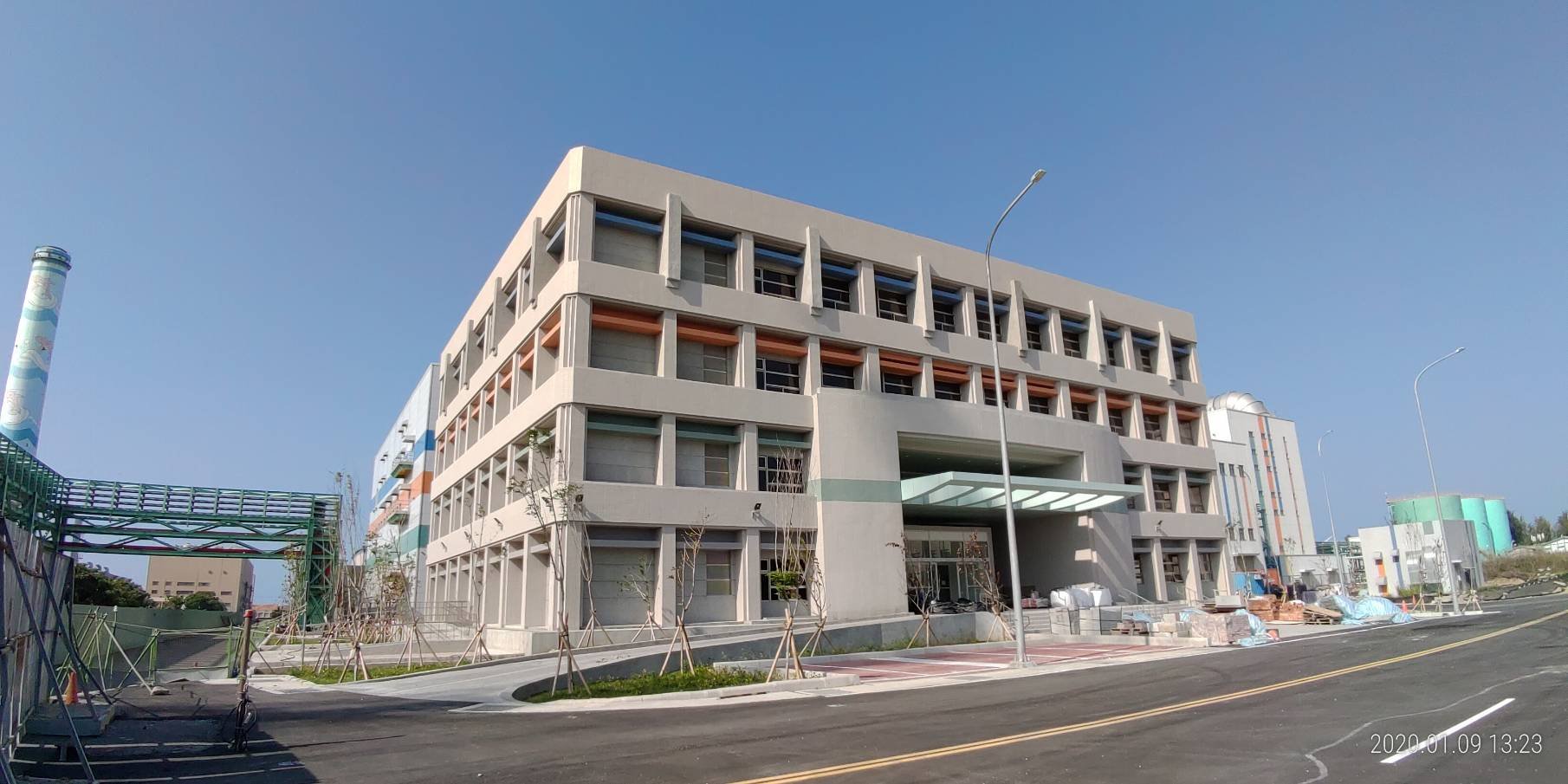 台灣電力公司通霄電廠行政大樓新建工程