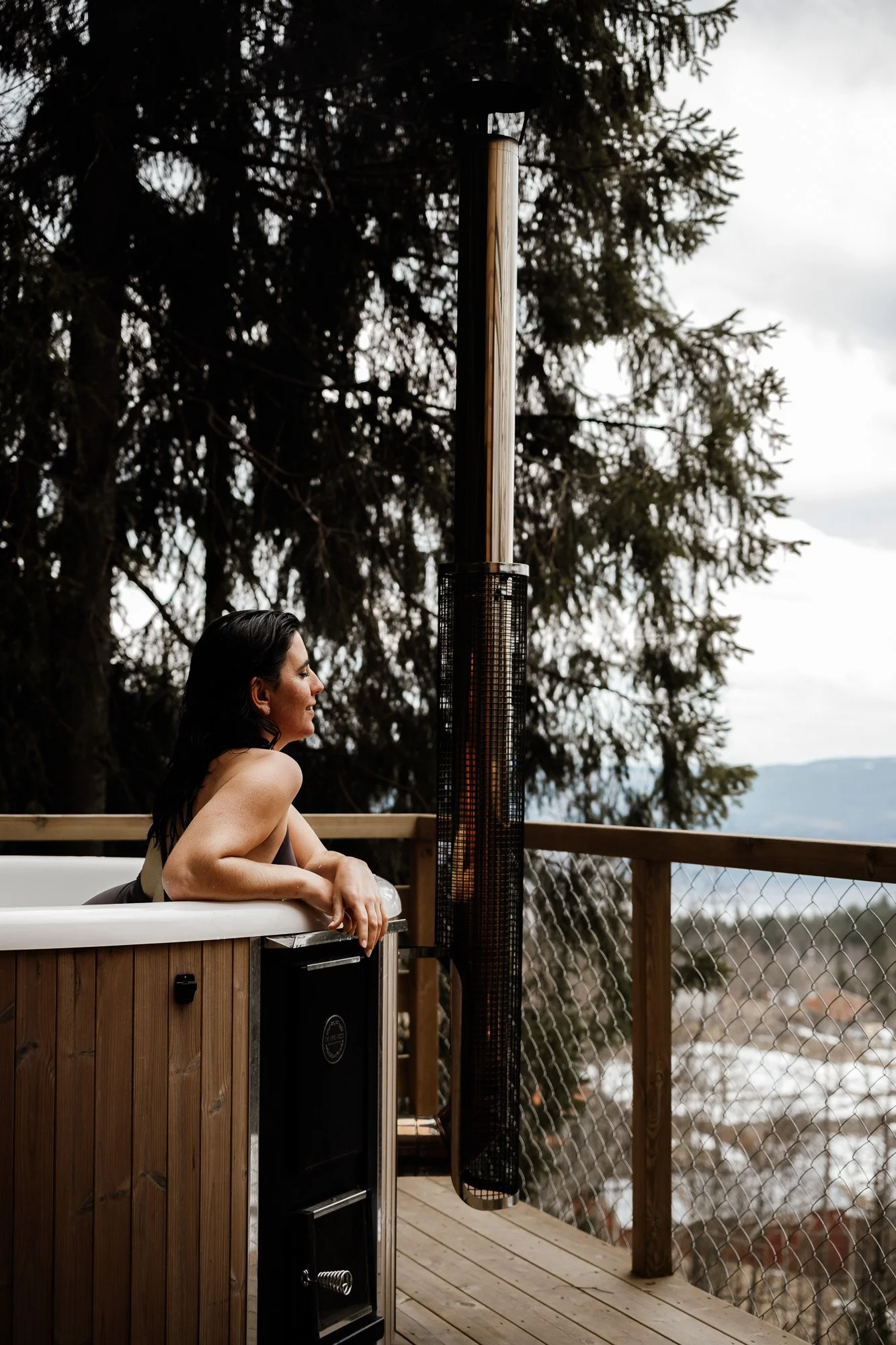 -miljøbilder-bedriftsbilder-fotogrfering-lauvtretopphytter-råorganicskincare-venninnetur-feiring-gjøvik-innlandet--18.jpg