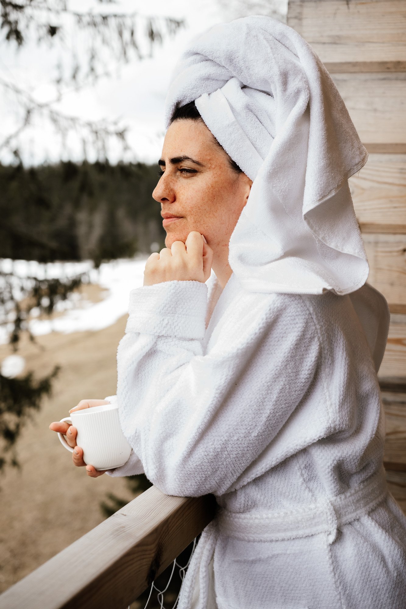 -miljøbilder-bedriftsbilder-fotogrfering-lauvtretopphytter-råorganicskincare-venninnetur-feiring-gjøvik-innlandet--3.jpg