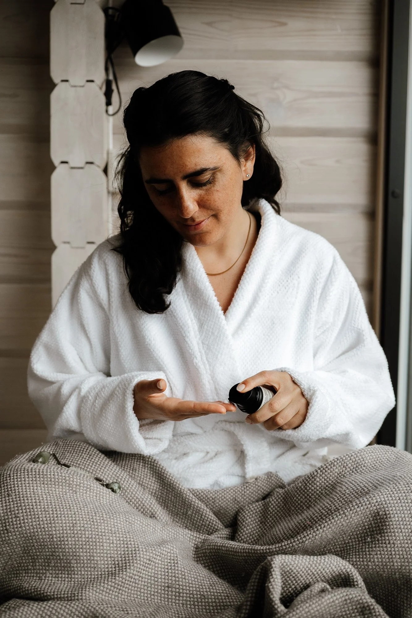 -miljøbilder-bedriftsbilder-fotogrfering-lauvtretopphytter-råorganicskincare-venninnetur-feiring-gjøvik-innlandet--6.jpg