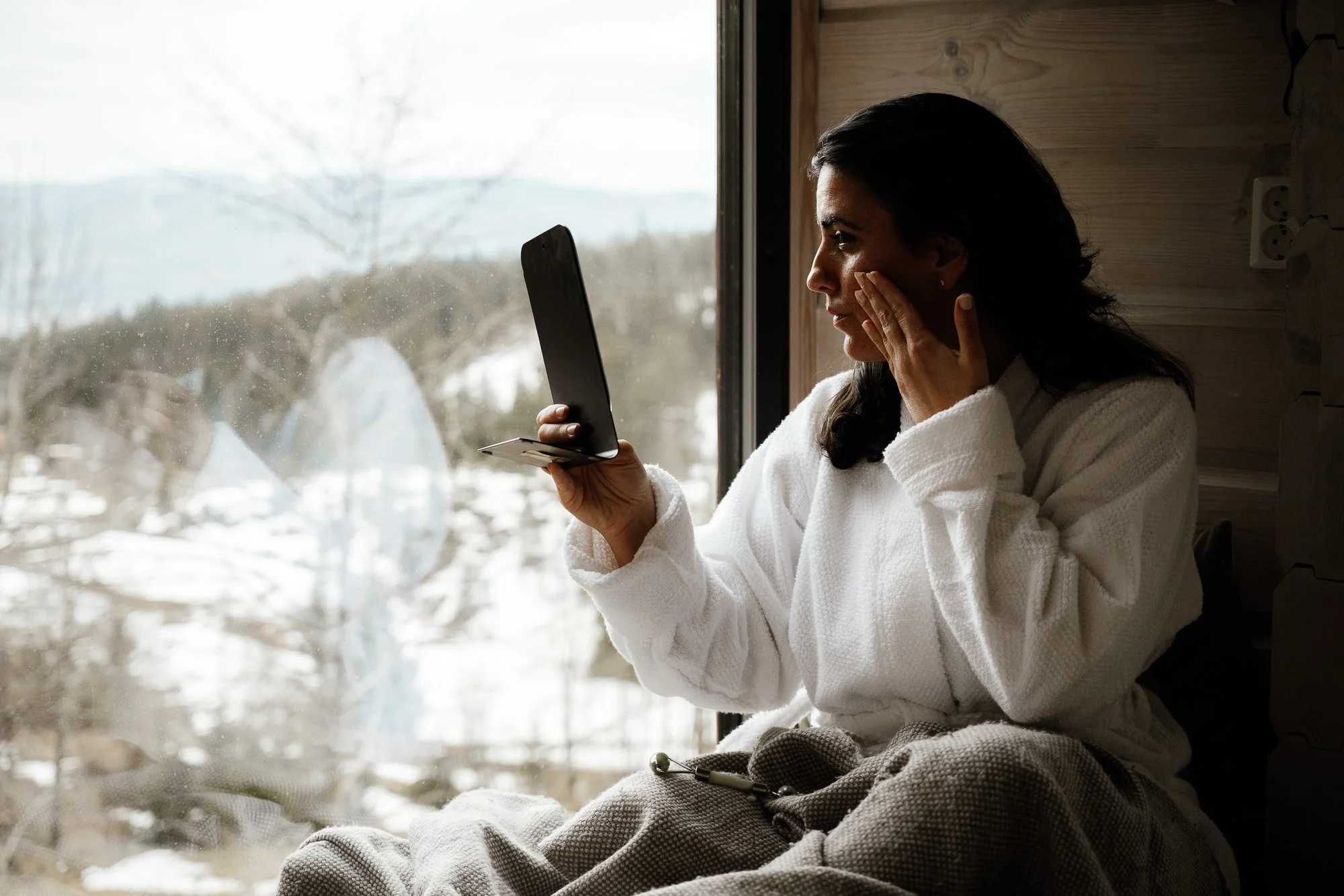 -miljøbilder-bedriftsbilder-fotogrfering-lauvtretopphytter-råorganicskincare-venninnetur-feiring-gjøvik-innlandet--9.jpg