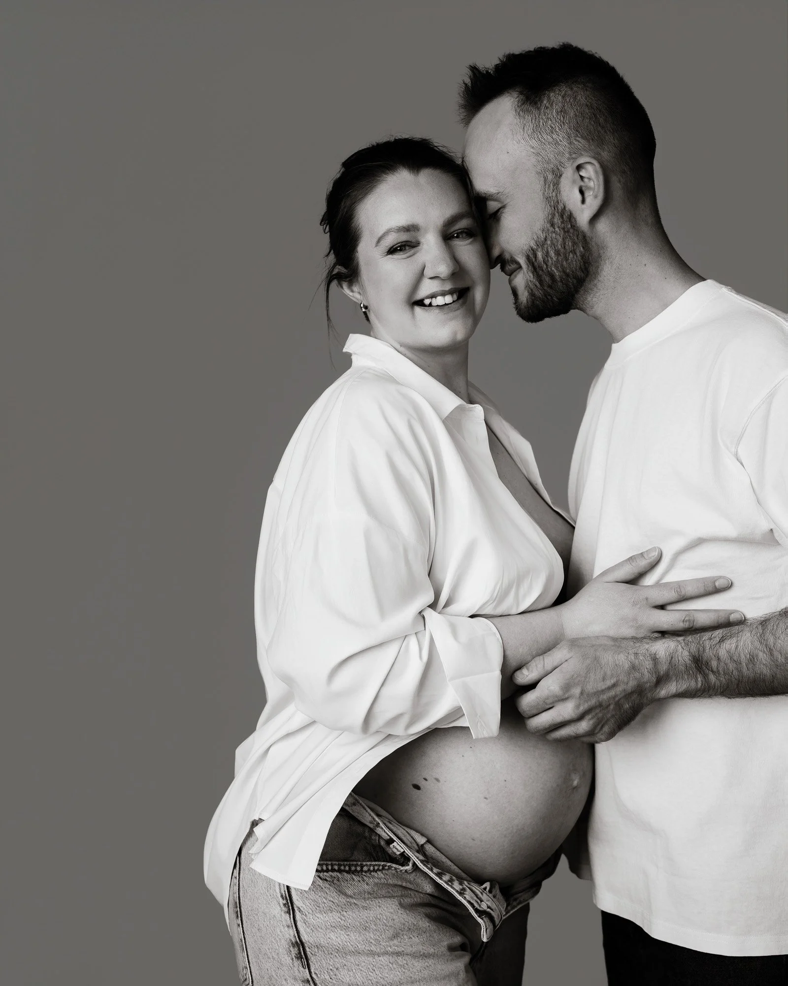 #indrestyrke #gravid #gravidfotografeirng #studio #studiofotografering -7.jpg
