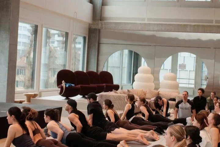 A very soulful Sunday 💙💙💙
BIG thank you and hugs to @oubytori &amp; @amoeba449 for this nourishing event at beautiful On HQ 🥰
I&rsquo;m very grateful to have contributed a Katonah-inspired grounding and meditative practice to wonderful people 🫶
