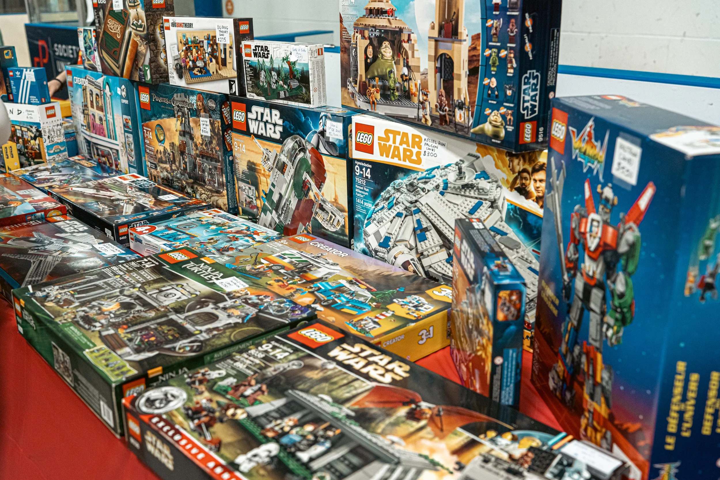 Lego Bruce County Comicon