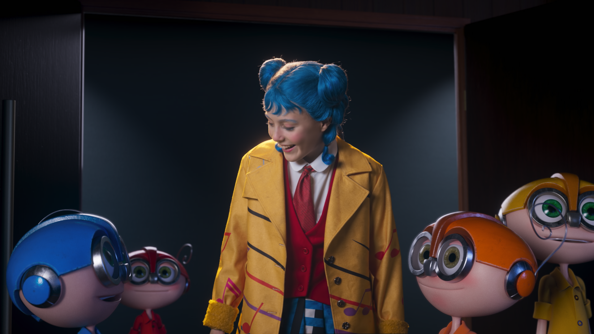 21_carla and workers.png