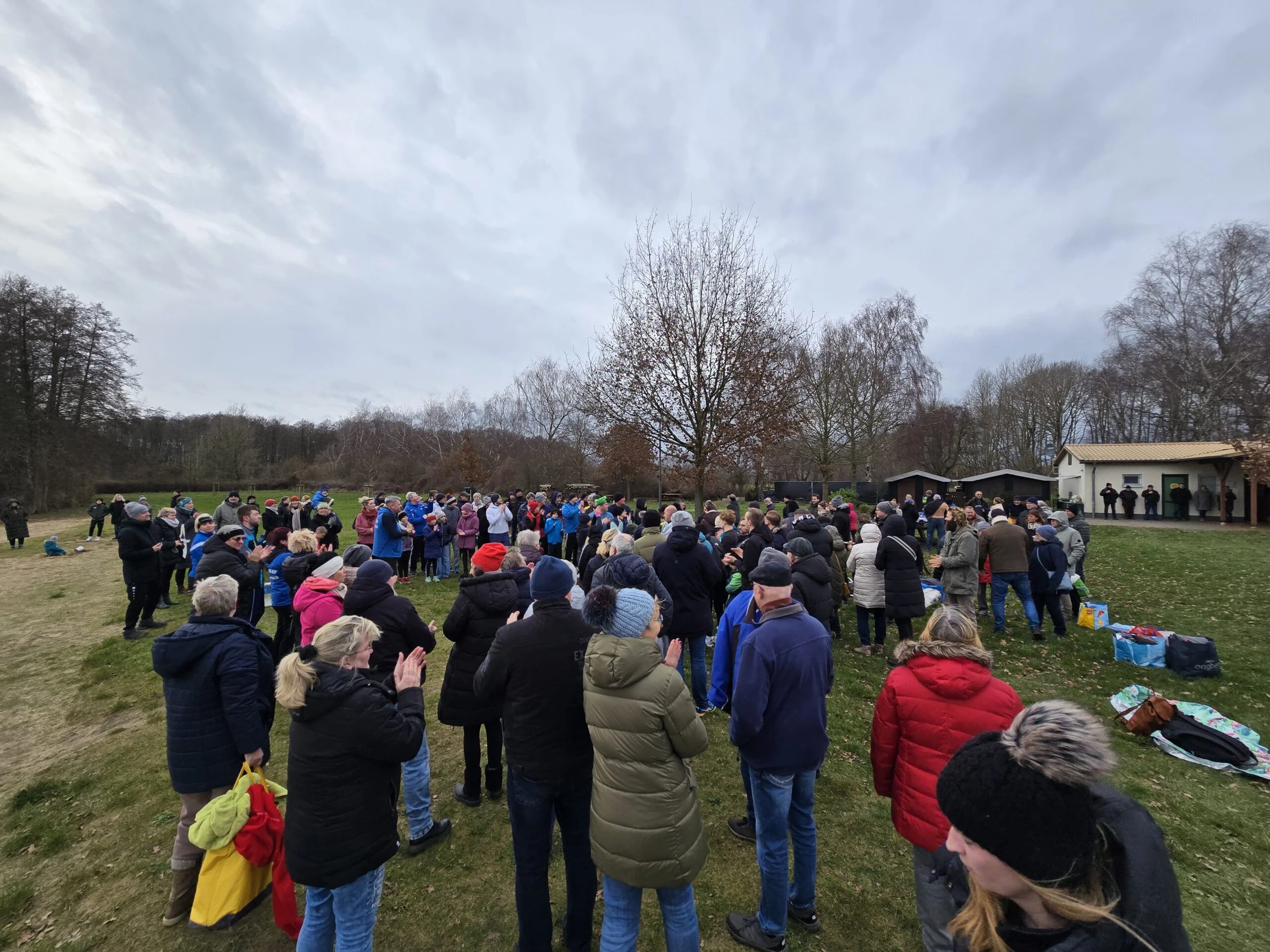 Neujahresanbaden 25 1.jpg