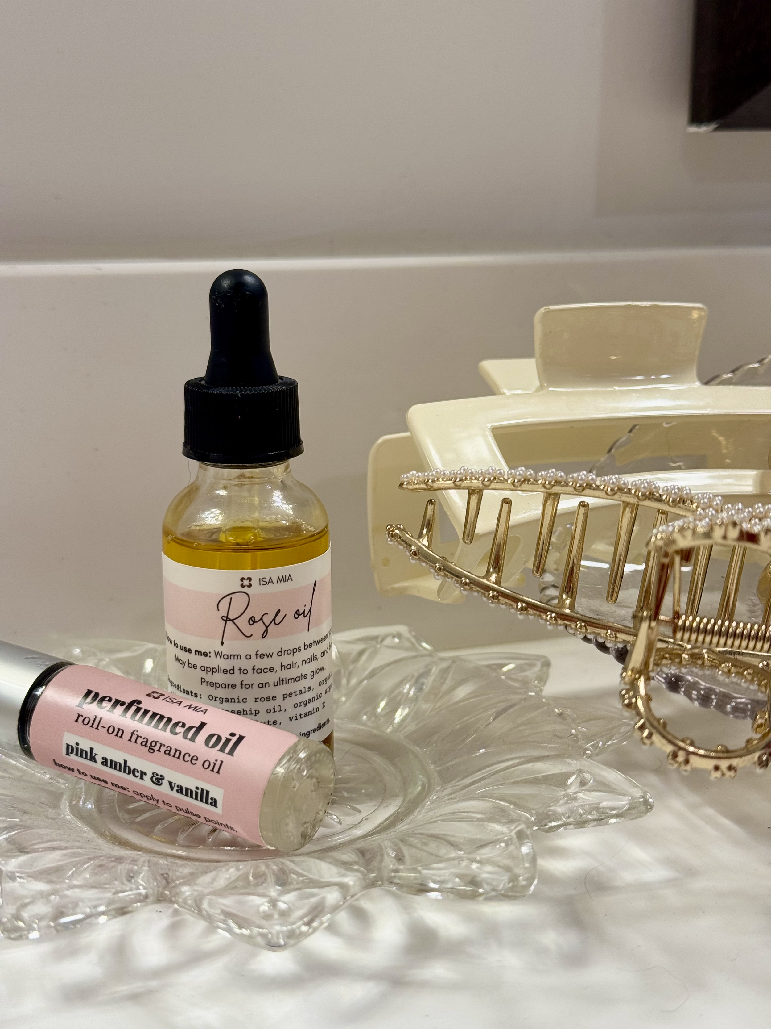 rose oil, crystal bathroom.png