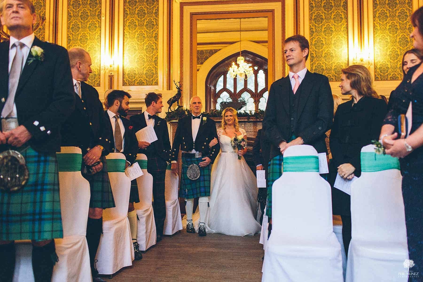 drumtochty-castle-wedding-photography__0046.jpg