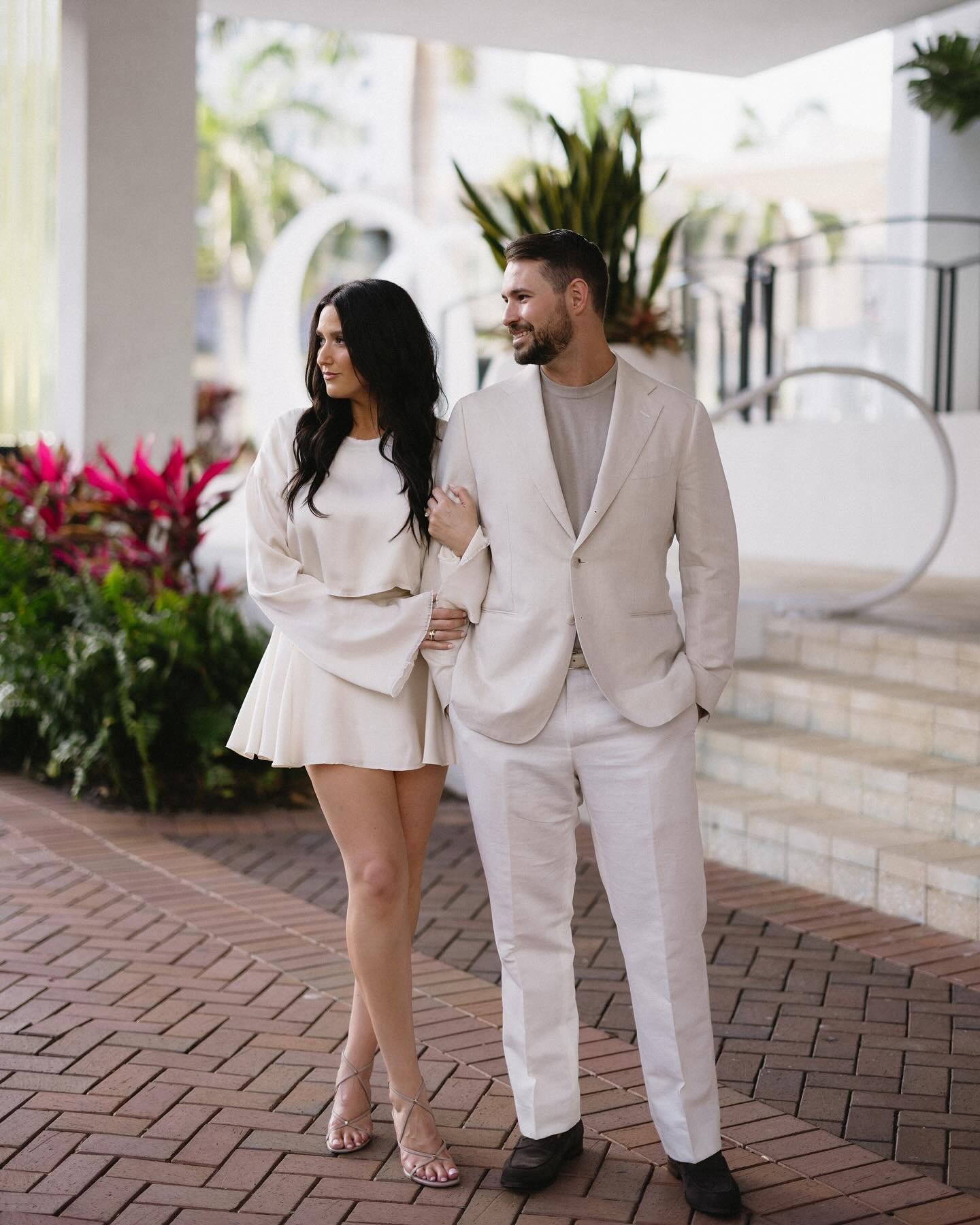 You guys!! Well (you guys in Florida) we are ALMOST done with our season! I had a bride ask me the other day how many weddings I&rsquo;ve done in 2024 alone and the answer was&hellip;. 22! Can&rsquo;t believe I&rsquo;ve captured 22 beautiful weddings