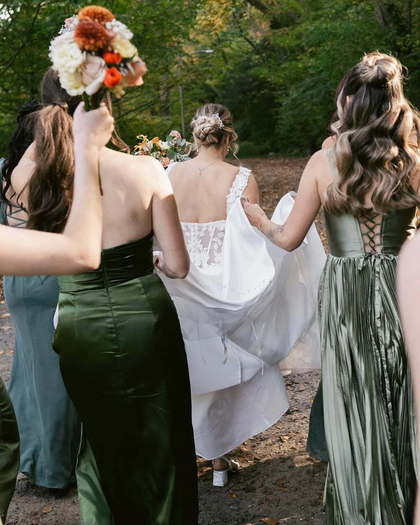 From Michelle & Nolan’s wedding at the Valley Green Inn 🍂🍁