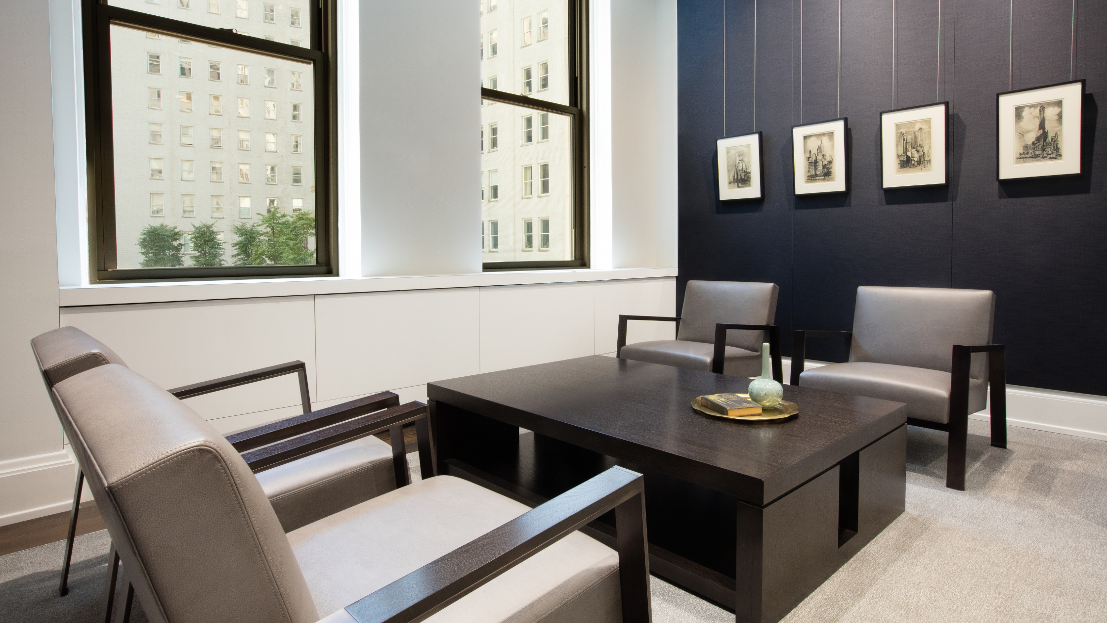 Creating the Perfect Breakroom: A Space for Relaxation and Productivity
