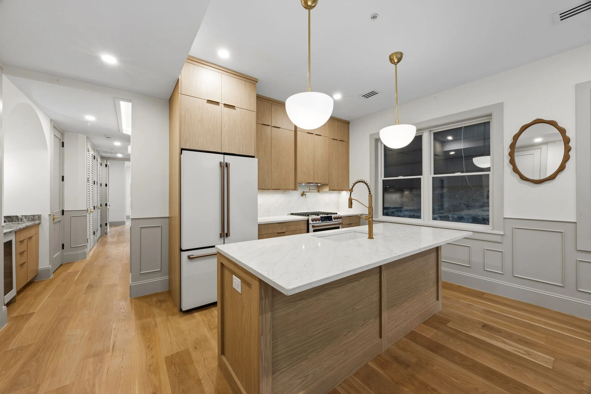 7-web-or-mls-206-Sherman-Ave-Unit-1-2.jpg