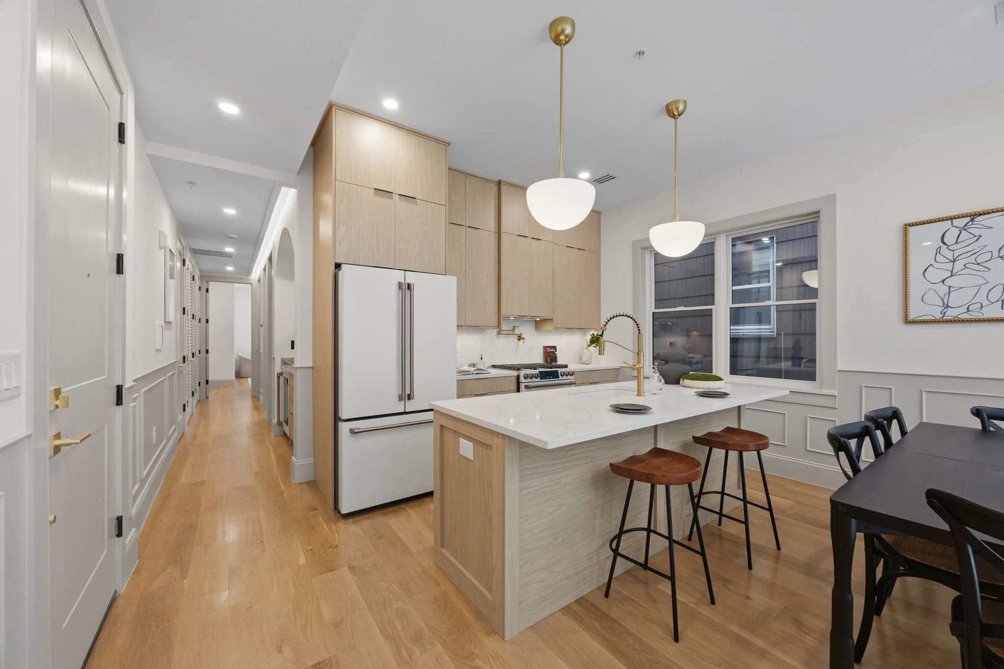 31-web-or-mls-206-Sherman-Ave-Unit-2-1.jpg