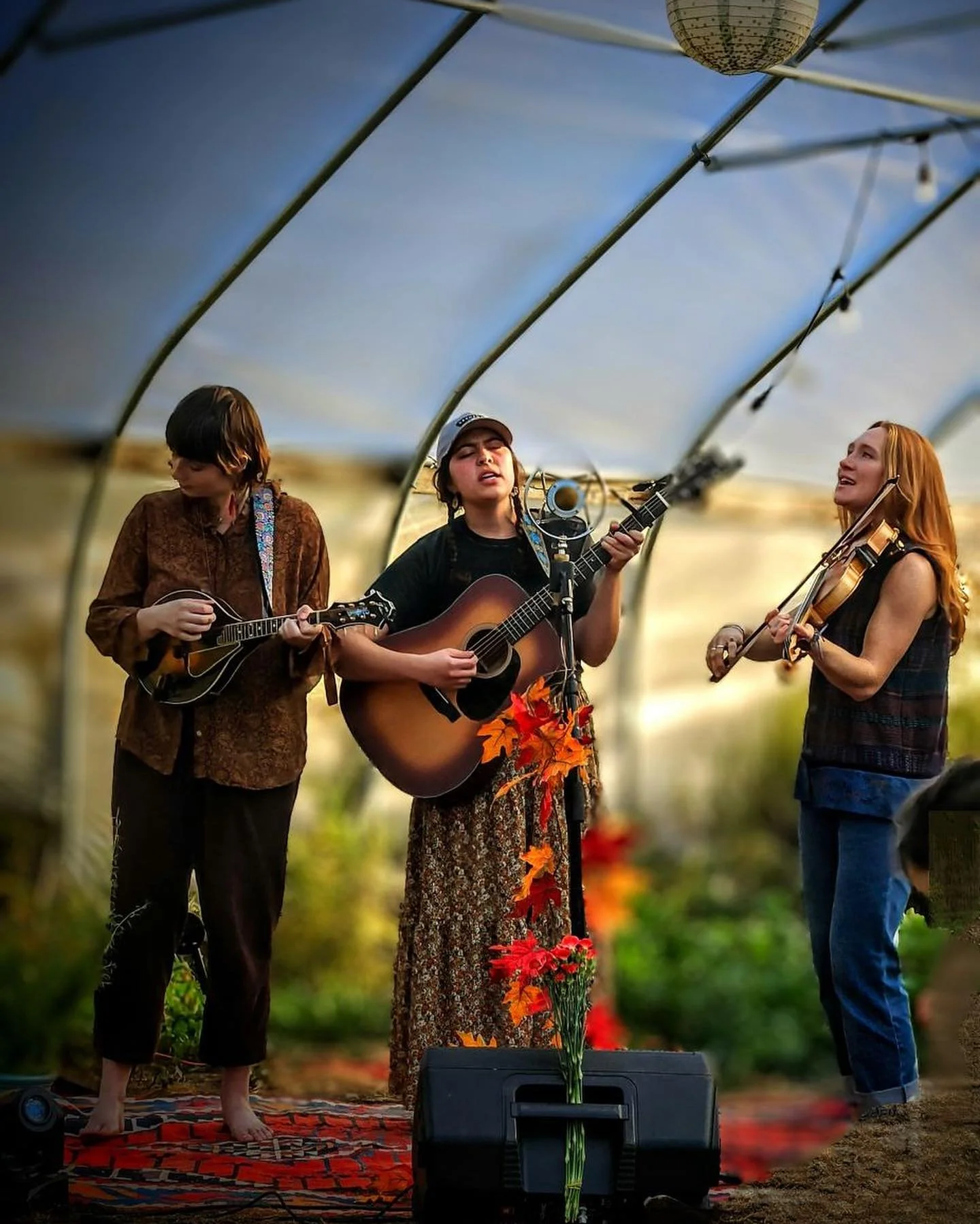 We had an incredible weekend surrounded by amazing people supporting art, food, and farming!  We are also proud to match the food donations collected at the event for the St. Robert Bellarmine Church food pantry.  Our community is stronger when we al