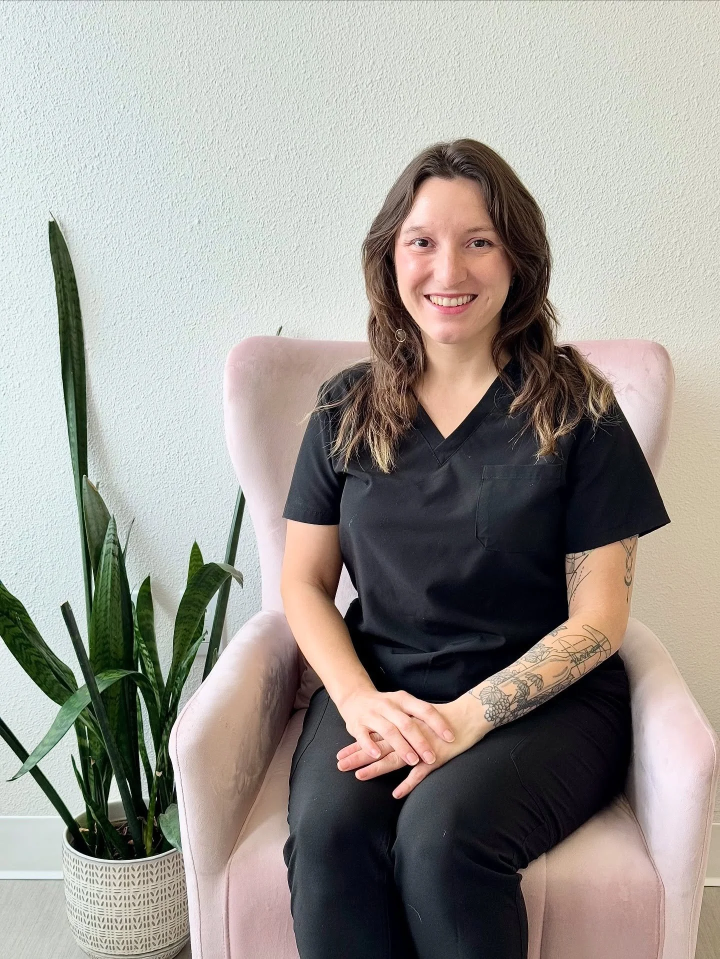 Everyone, Meet Marina! 💫

Hi, I&rsquo;m Marina - a licensed esthetician, specializing in acne and results focused skin care. After struggling with acne myself, I know firsthand how much it can impact your confidence and daily life. That&rsquo;s why 