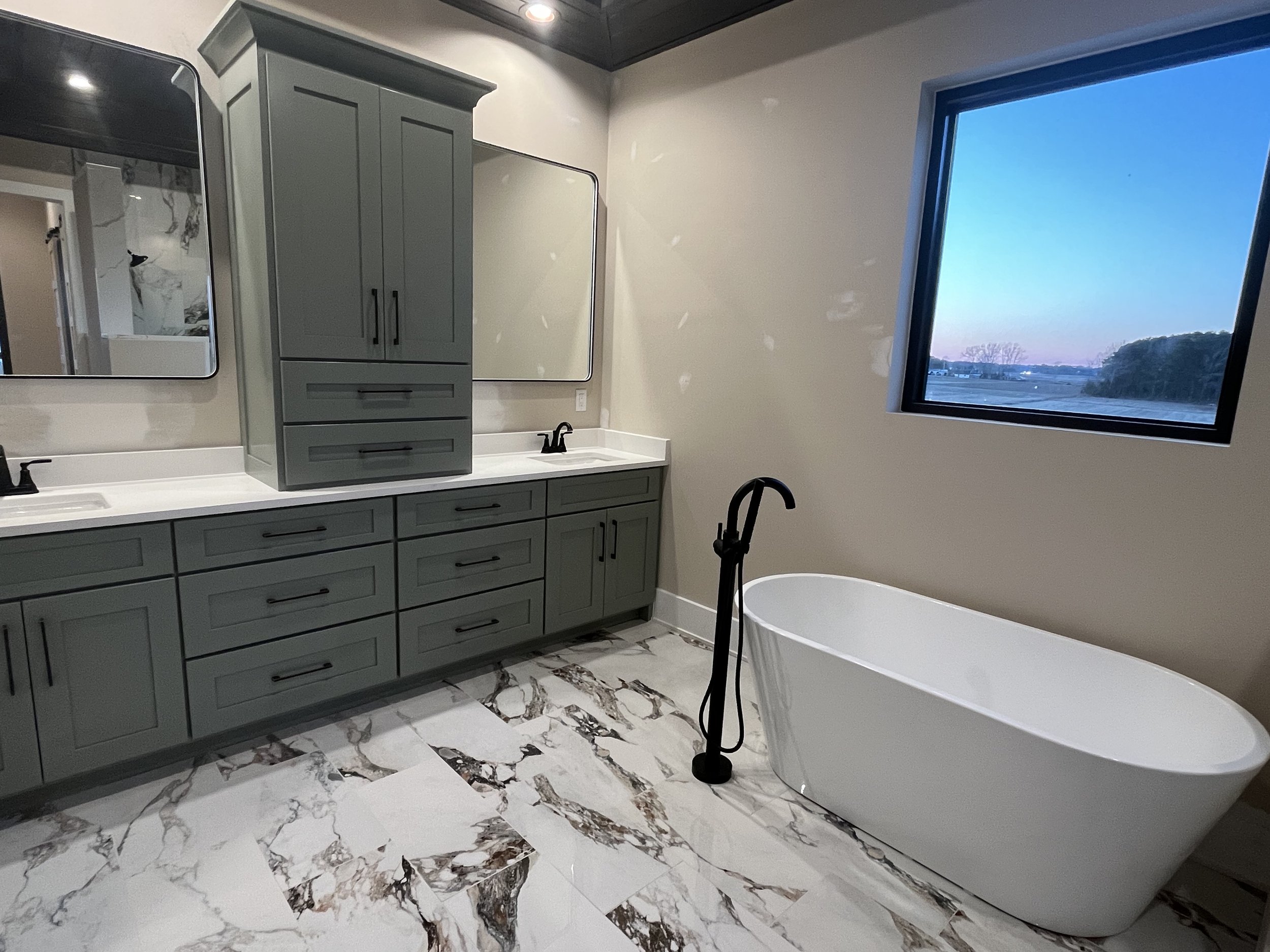 Freestanding Tub