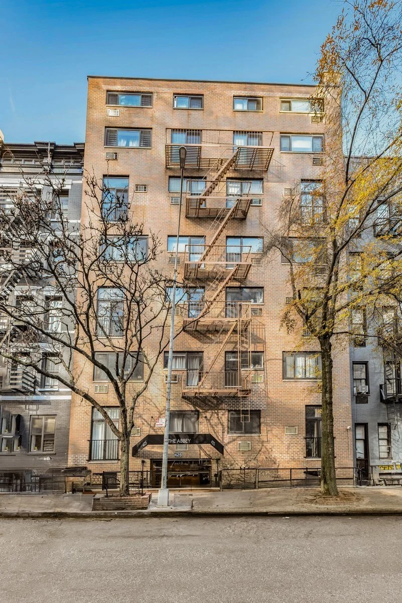425 East 80th Street