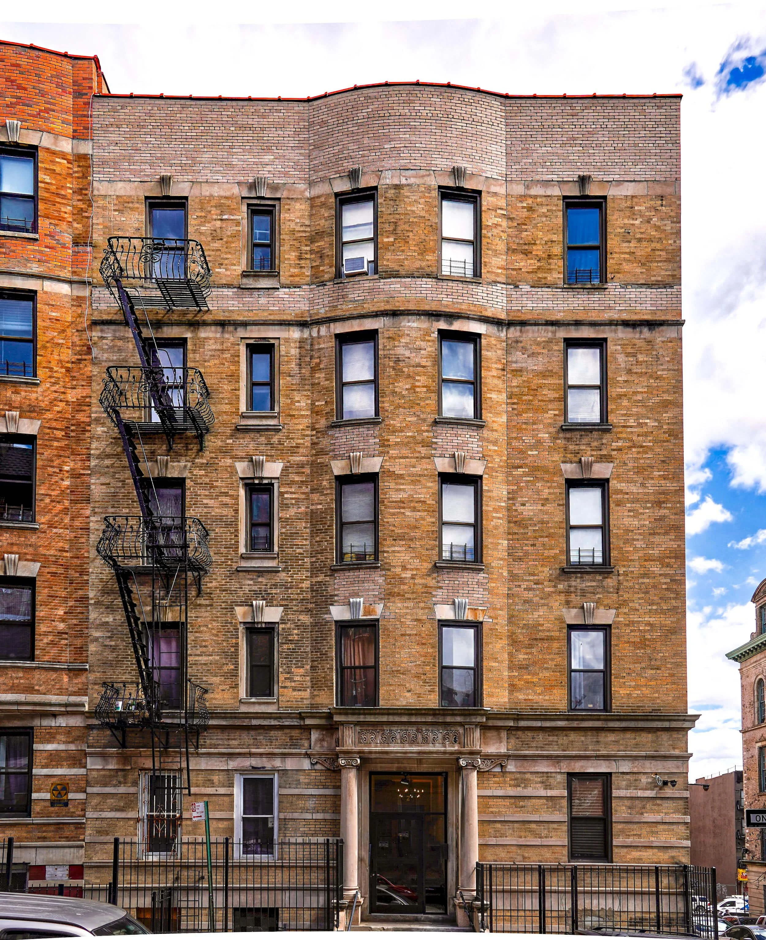 2 - 4 St. Nicholas Terrace
