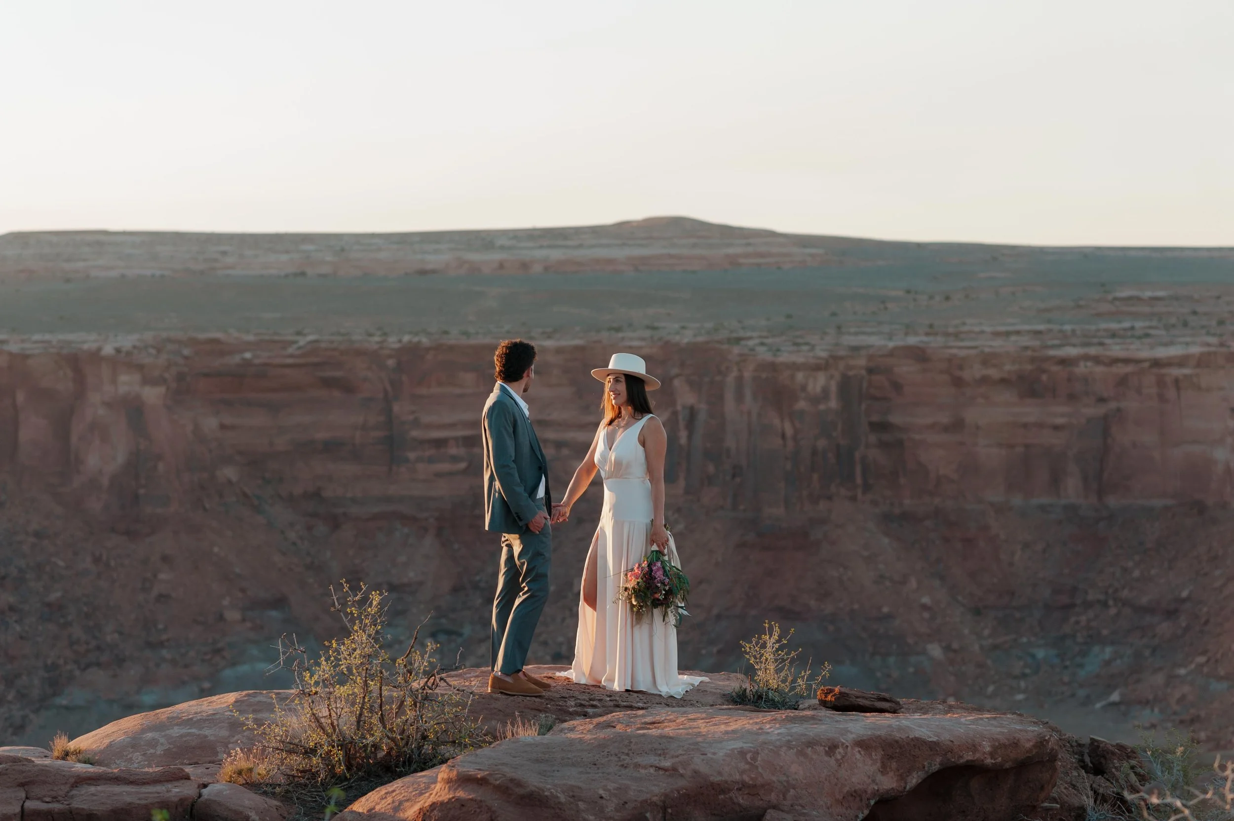moab-elopement-photographer.jpg