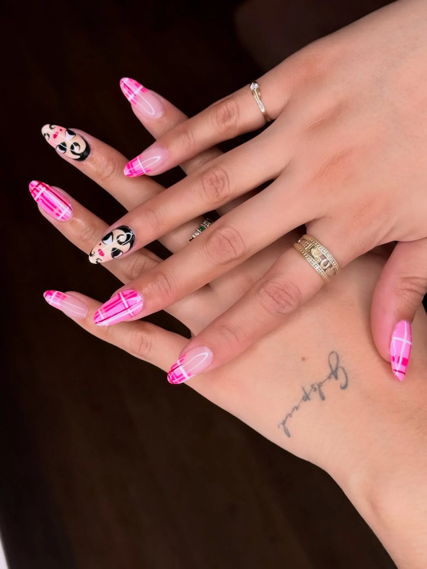 Pink plaid with main character energy 💅 by Delaney 🌟

Thirteen Beauty Bar specializes in custom nail art, luxury manicures, Gel X, and statement sets in San Antonio.

📲 Appointments available &mdash; book through the link in bio