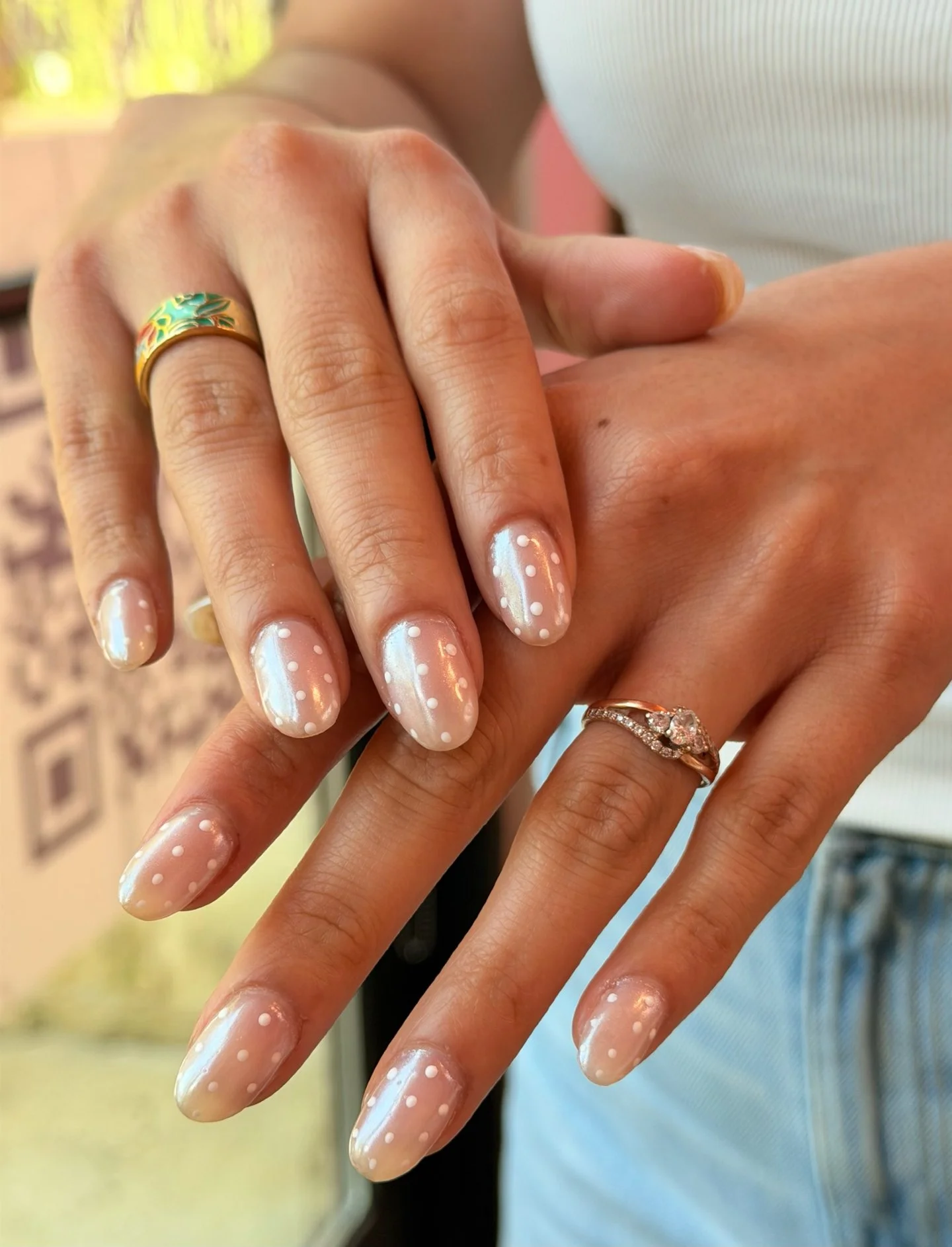Polka dots + chrome in neutral colors for a timeless set! 

📍 Thirteen Beauty Bar &middot; La Cantera
📲 Book via link in bio
#PolkaDots #SanAntonioNails #NailInspo #ClassicNails #ThirteenBeautyBar