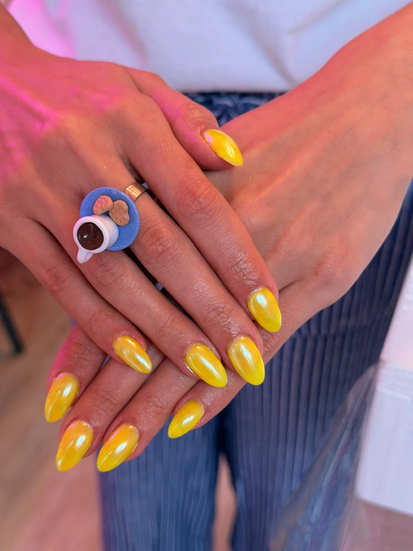 Fun &amp; Bright set 🌟

📍 Thirteen Beauty Bar &middot; La Cantera
📲 Book via link in bio
#BuilderGel #SanAntonioNails #NailInspo #ClassicNails #ThirteenBeautyBar