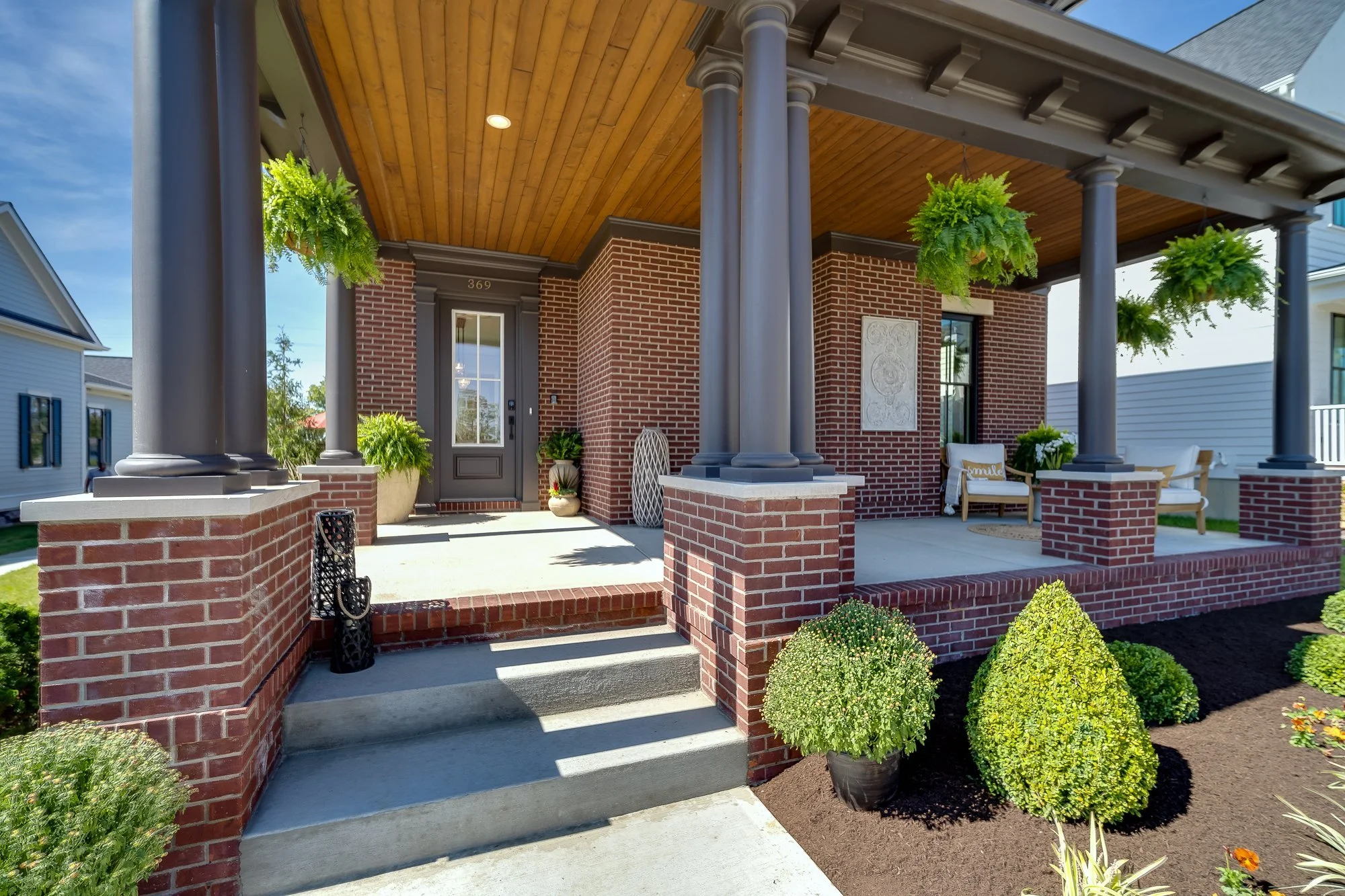 Simply Living: Porch Party and Gathering Ideas