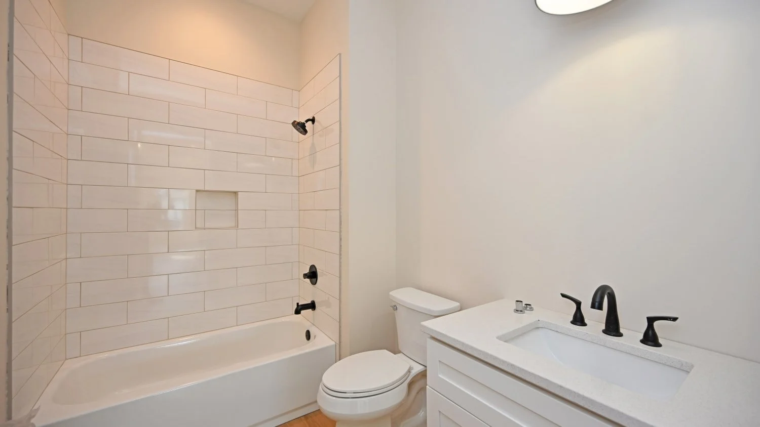 380_Allen_St_6542.jpg