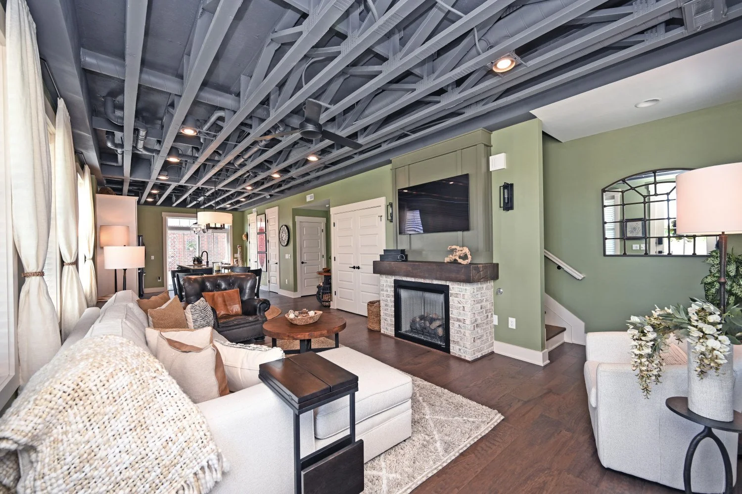 3727_Bedel_Street_5.jpg