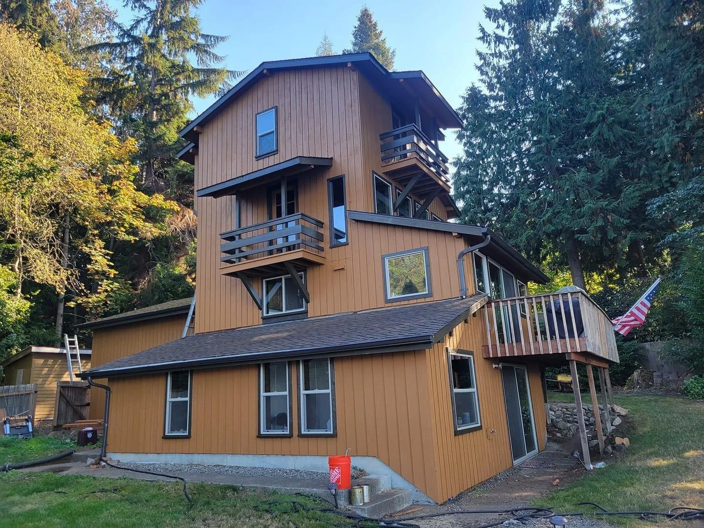 Beautifully painted homes in kitsap county area. Contact us for a free quote!