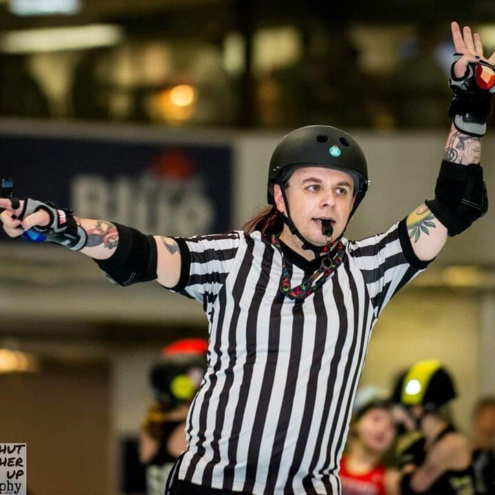 Today the derby world said goodbye to one of the biggest names in derby officiating in Michigan and surrounding areas. Anyone who has played in the area has more than likely skated in a bout officiated by R2-DeckU(Jody Wilson). She always brought her