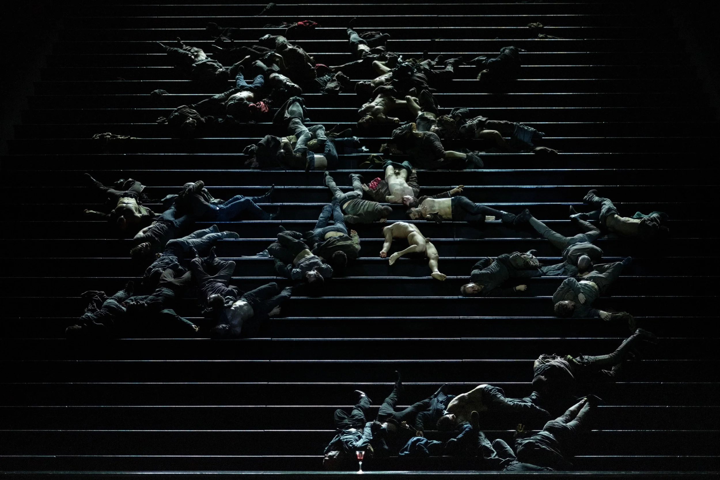 Requiem for the End of Love (2026)_by Dimitris Papaioannou_GNO_Greek National Opera_photograph by Julian Mommert_20260123_JCM3682.jpg