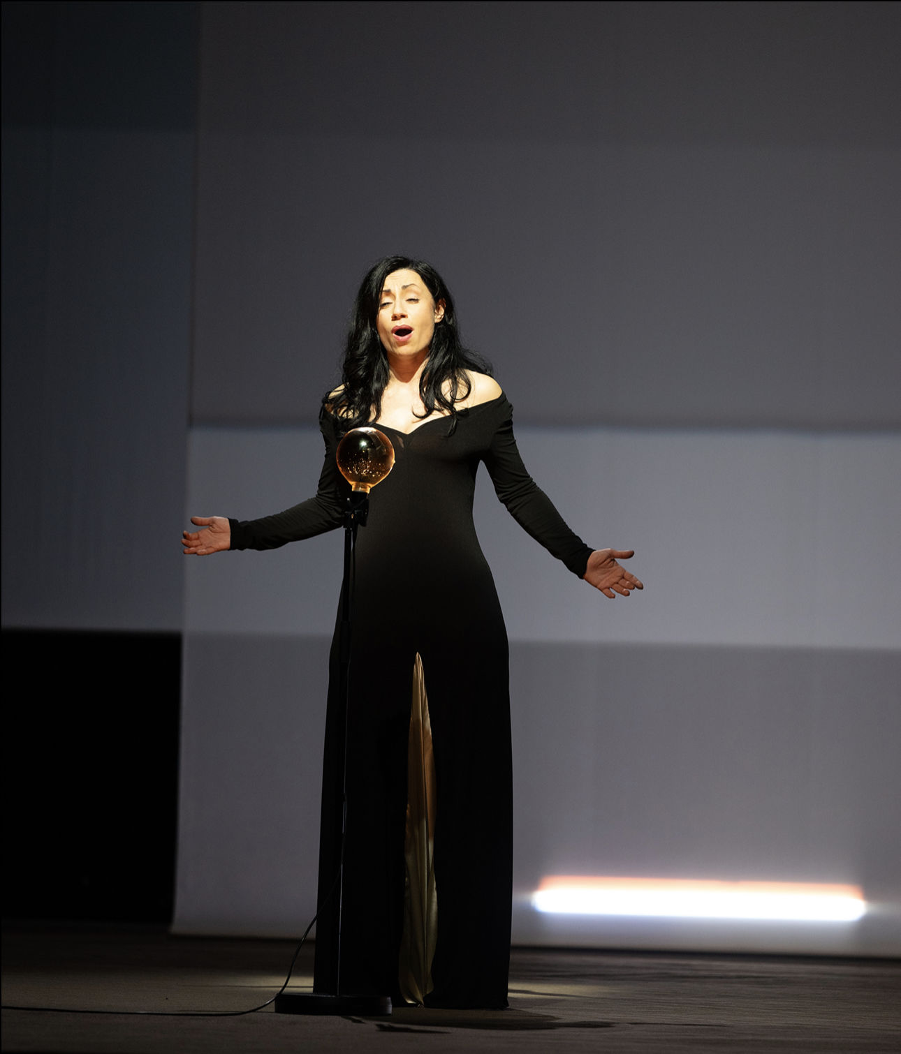 FZ_press photos_manos manios_02.png