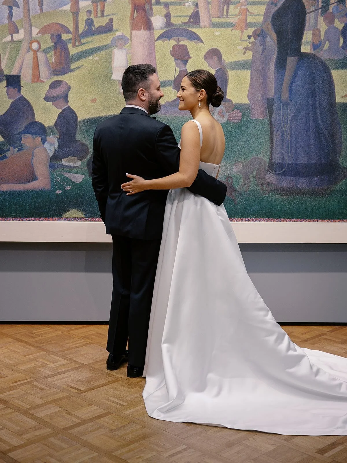 When the photo is the art in the museum. Lisa + Adam on their wedding day, captured by @kylejohnphoto.

Beauty: @bsansostiartistry 
Fashion Stylist: @theweddingdresser 
Location: @artinstitutechi 

#wedding #chicagoweddingplanner #chicagoweddingphoto