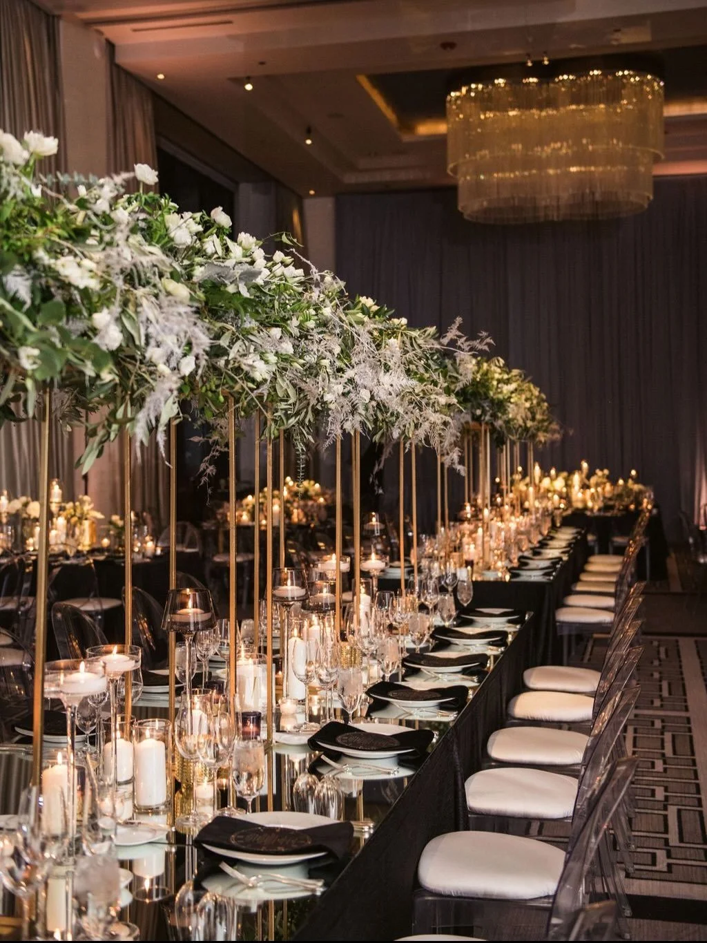 How Candlelight Shapes a Room 🕯️&thinsp;✔️&thinsp;

Candlelight has the ability to fully transport guests into a more immersive atmosphere once they enter a space because of its ambiance....

Which is why I think about it as part of the overall expe