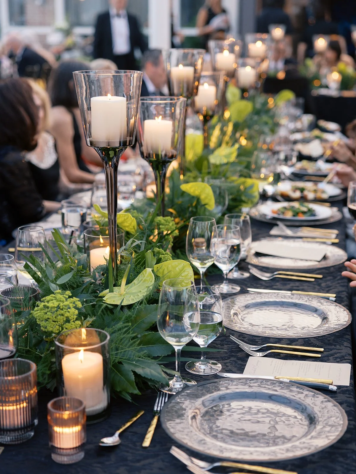 lush-Curaçao-chicago-wedding-offshore-rooftop-navy-pier-beth-bernstein-events_031.JPG