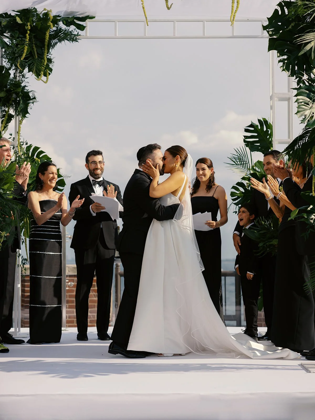 lush-Curaçao-chicago-wedding-offshore-rooftop-navy-pier-beth-bernstein-events_019.JPG