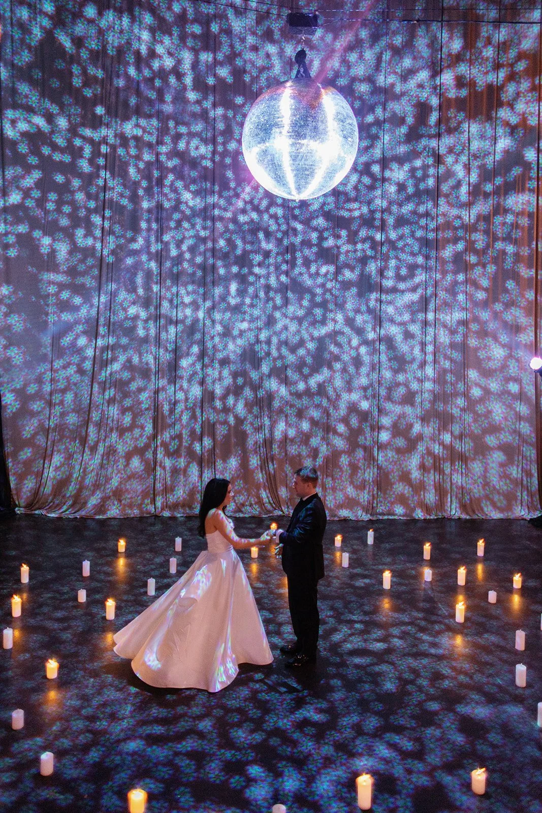 black-and-white-chicago-wedding-morganmfg-beth-bernstein-events_006.JPG
