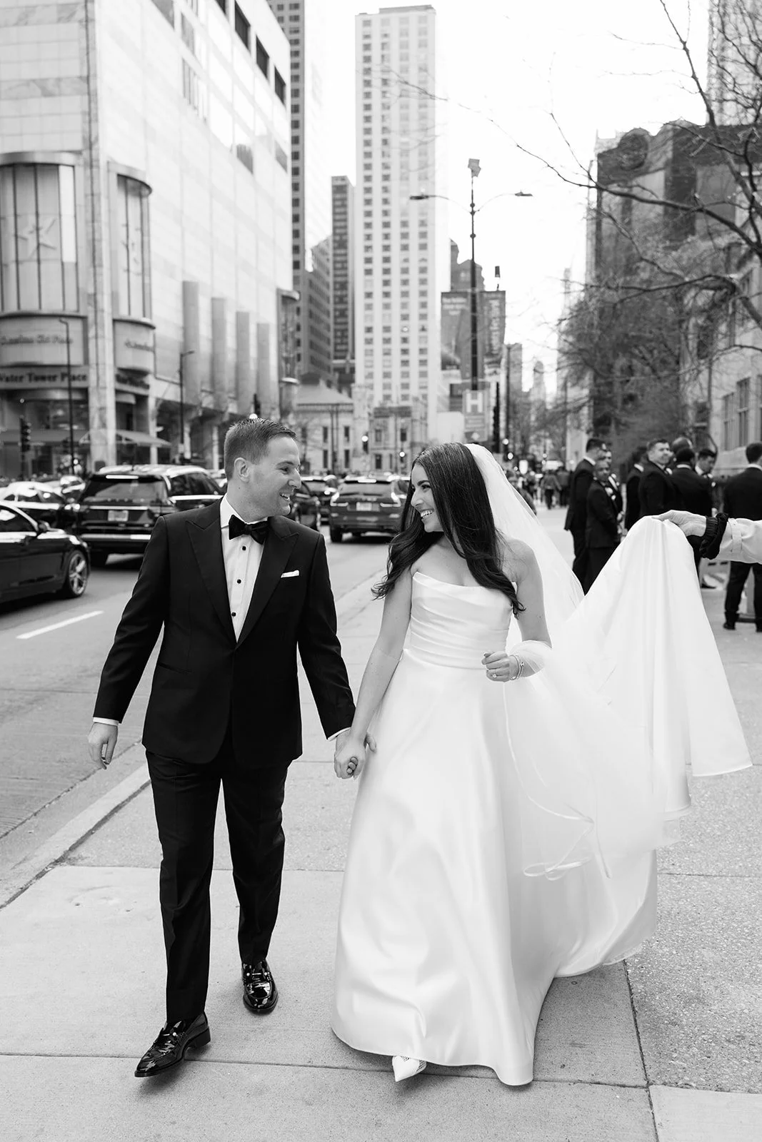 black-and-white-chicago-wedding-morganmfg-beth-bernstein-events_010.JPG