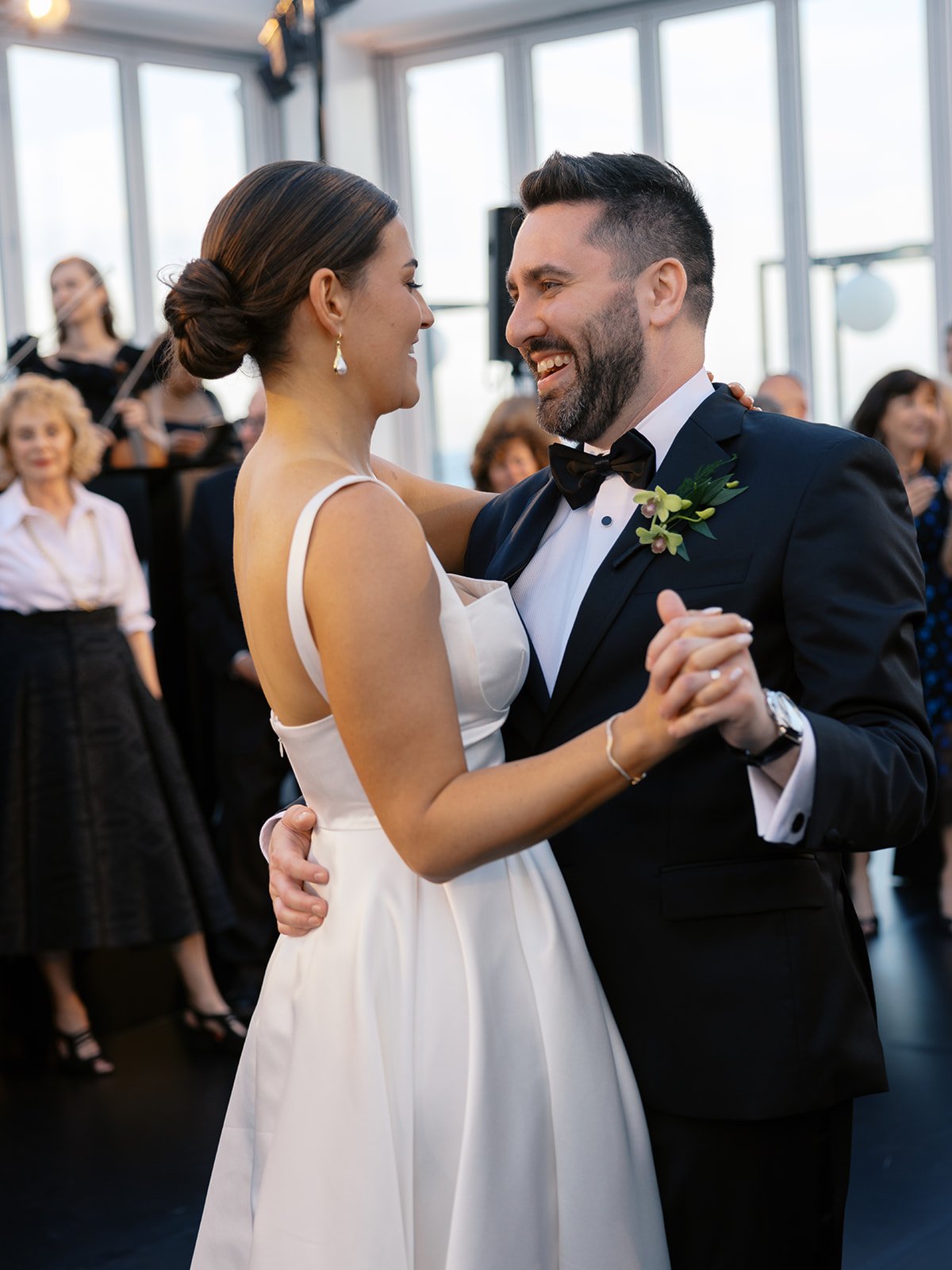 lush-Curaçao-chicago-wedding-offshore-rooftop-navy-pier-beth-bernstein-events_030.JPG