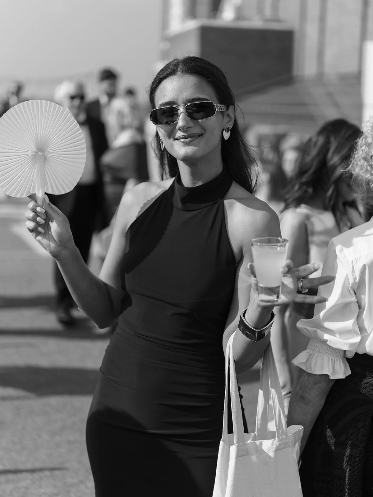lush-Curaçao-chicago-wedding-offshore-rooftop-navy-pier-beth-bernstein-events_027.JPG