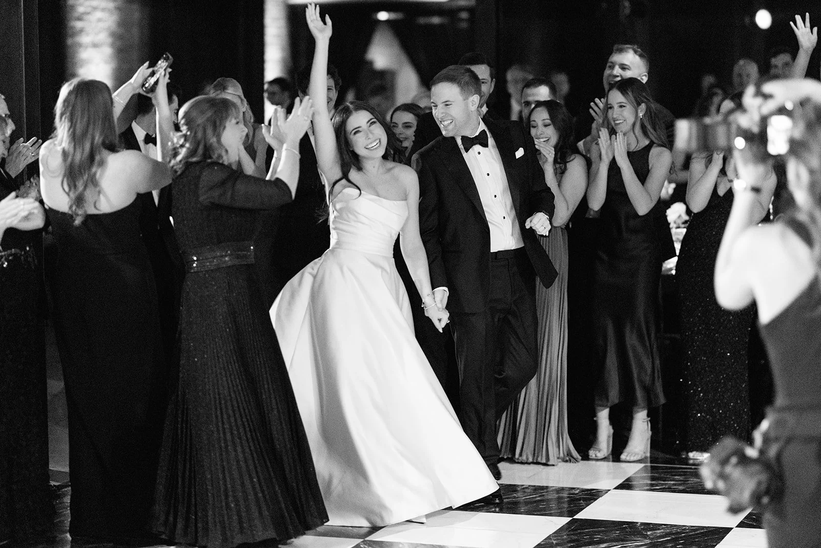 black-and-white-chicago-wedding-morganmfg-beth-bernstein-events_030.JPG