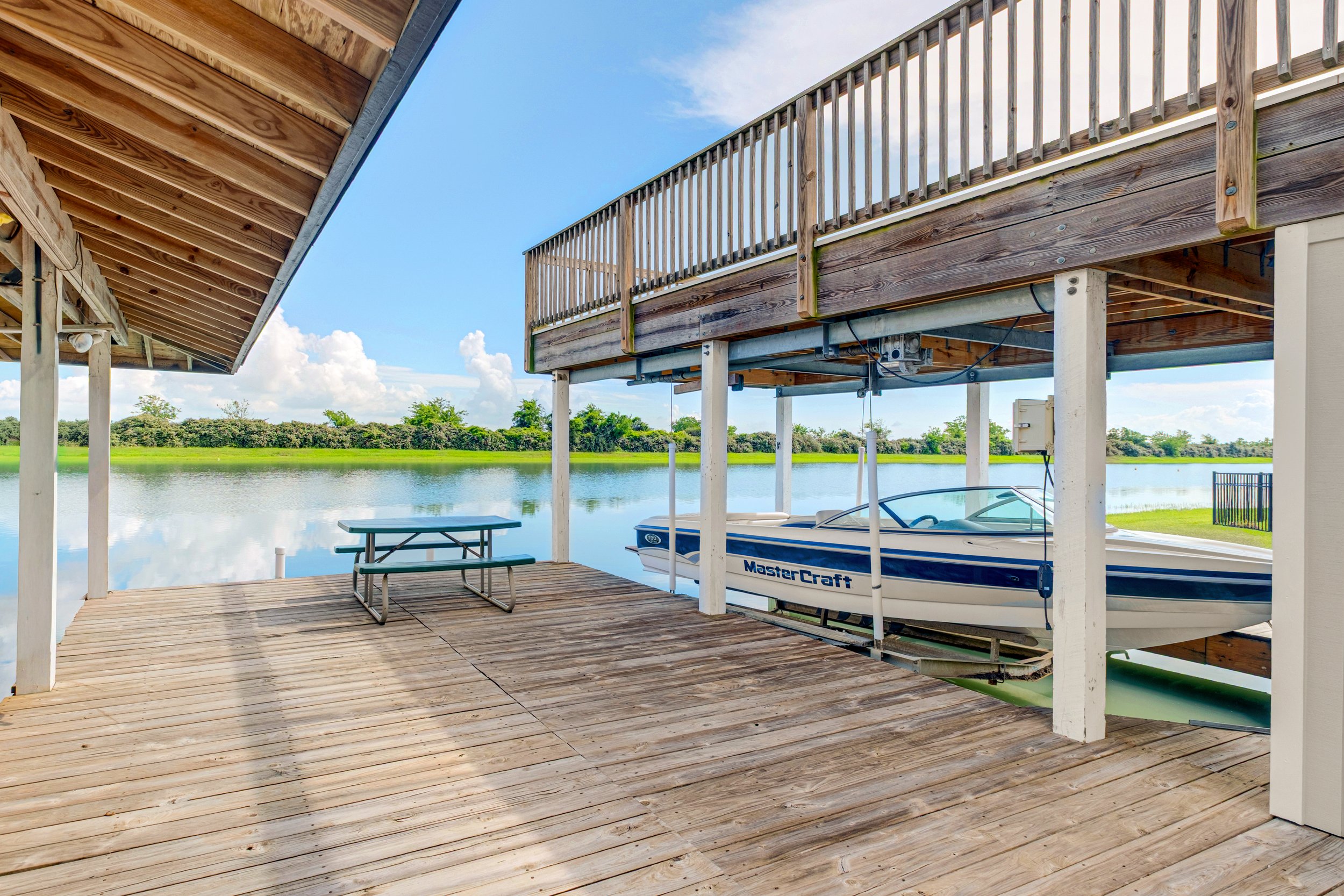 211 Lago Cir - print (41 of 62).jpg