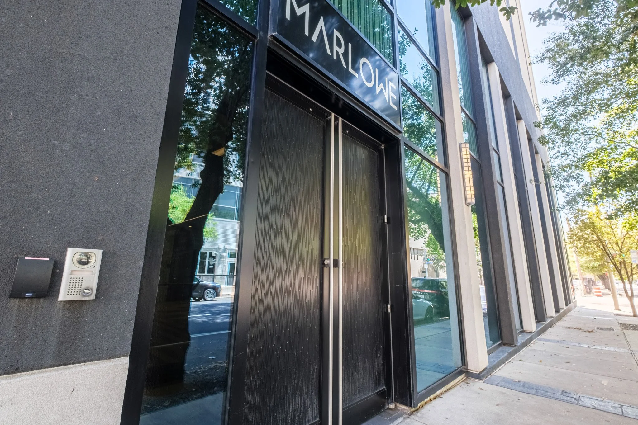 1211 Caroline 1801 - web (3 of 63).jpg