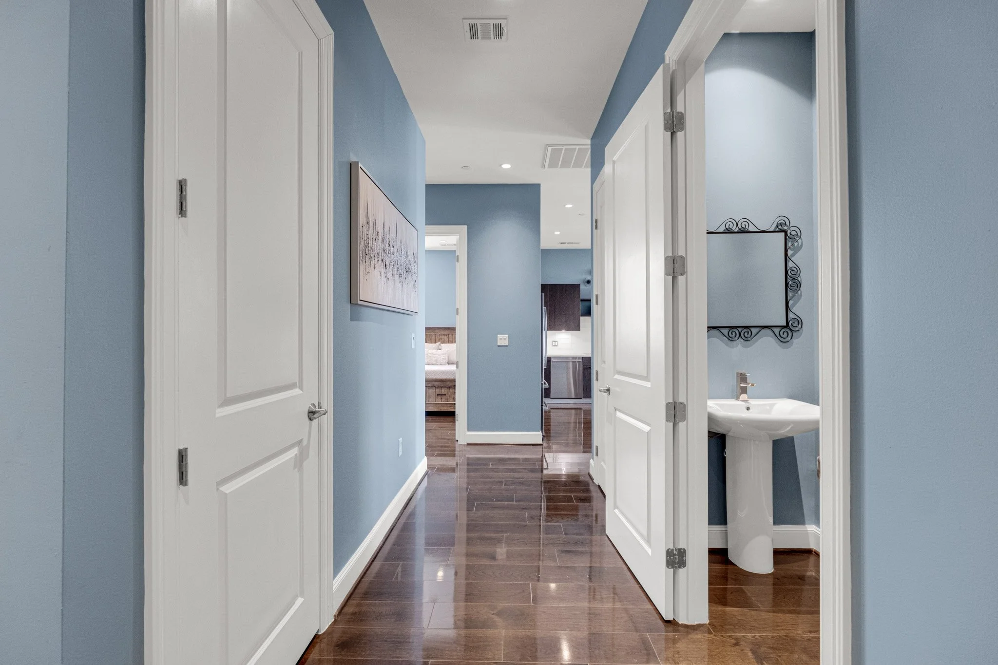 1211 Caroline 1801 - web (28 of 63).jpg