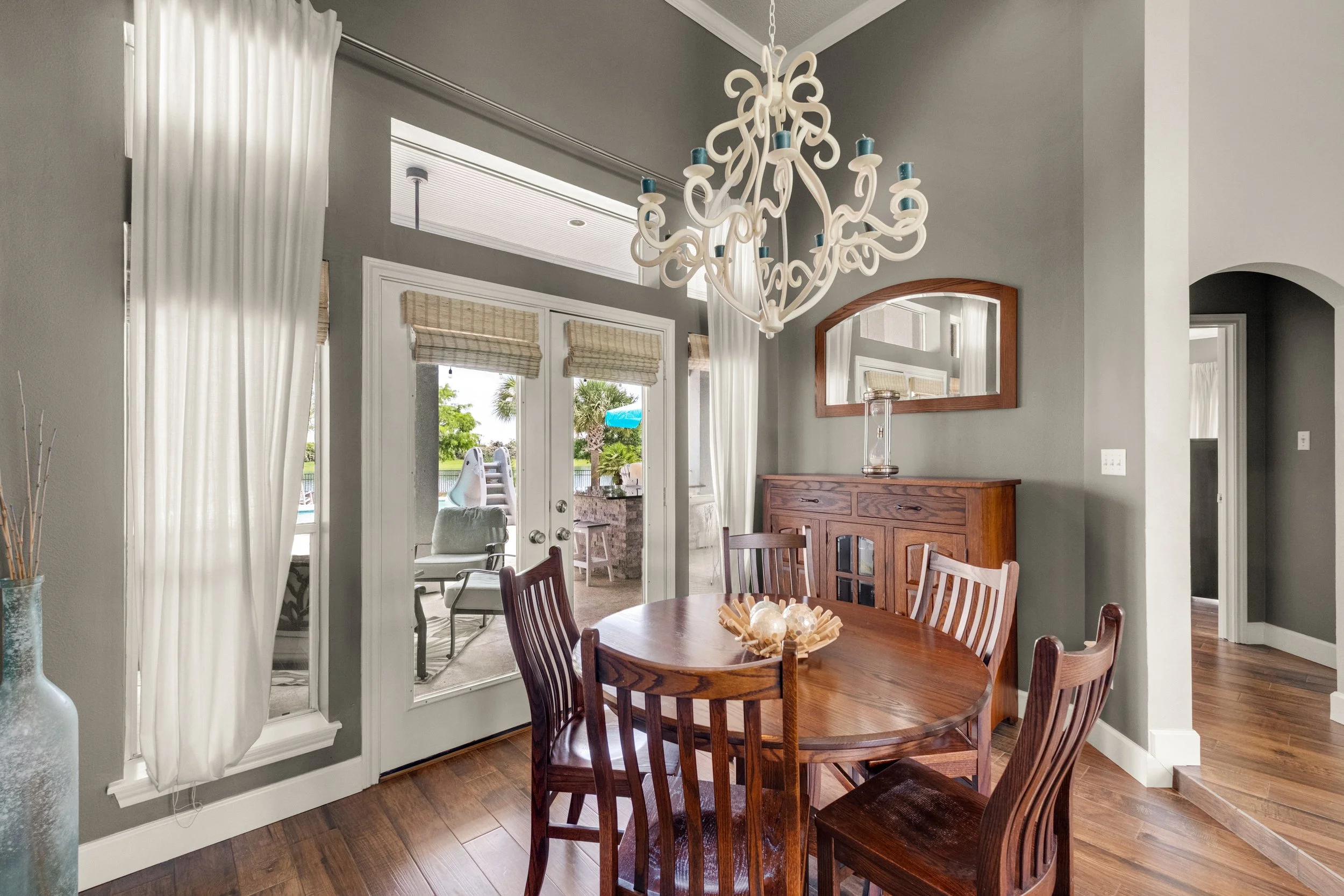 211 Lago Cir - print (9 of 62).jpg
