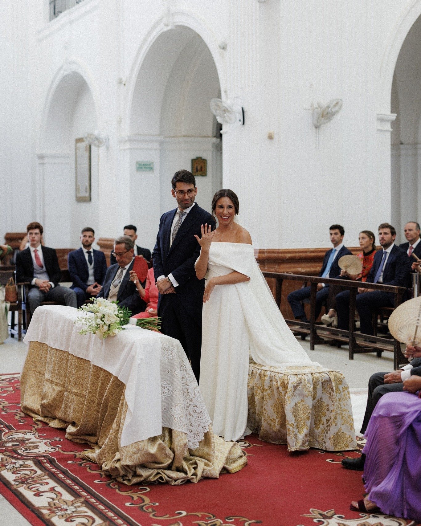 She said yes 💍
.
.
.
#boda #ceremonia #ceremoniareligiosa #bodareligiosa #novia