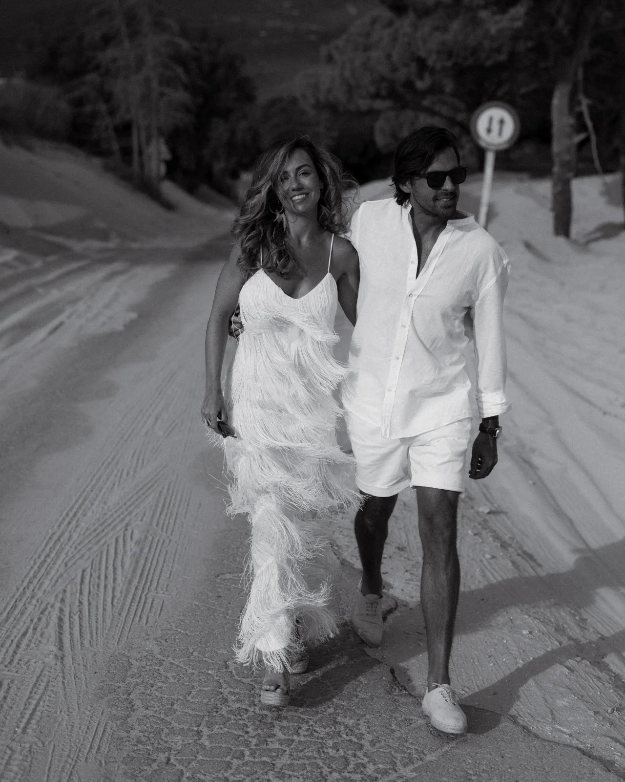 Boda en Love Garden en Bolonia, Tarifa. Esta preciosa boda en el mediterráneo de estilo documental, editorial y natural en el mes de Septiembre. Fotografo David Fernández.