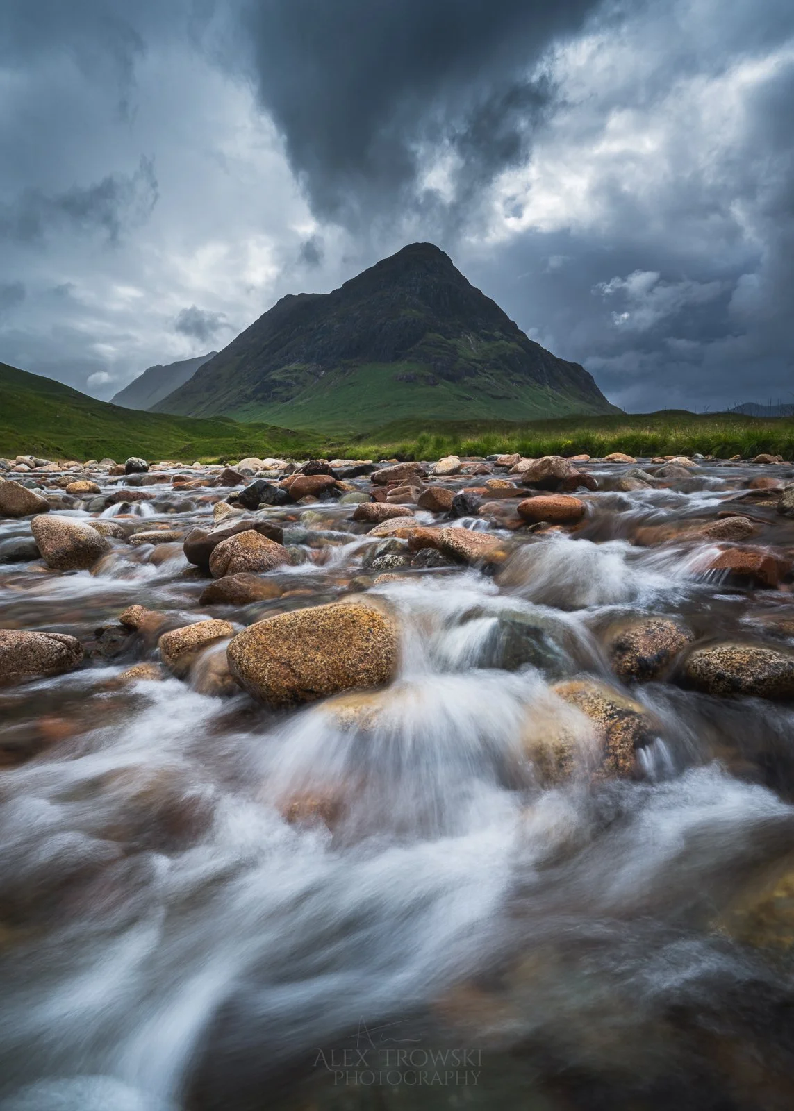 Alex Trowski Photography Copyright 2025 Moody Glencoe.jpg